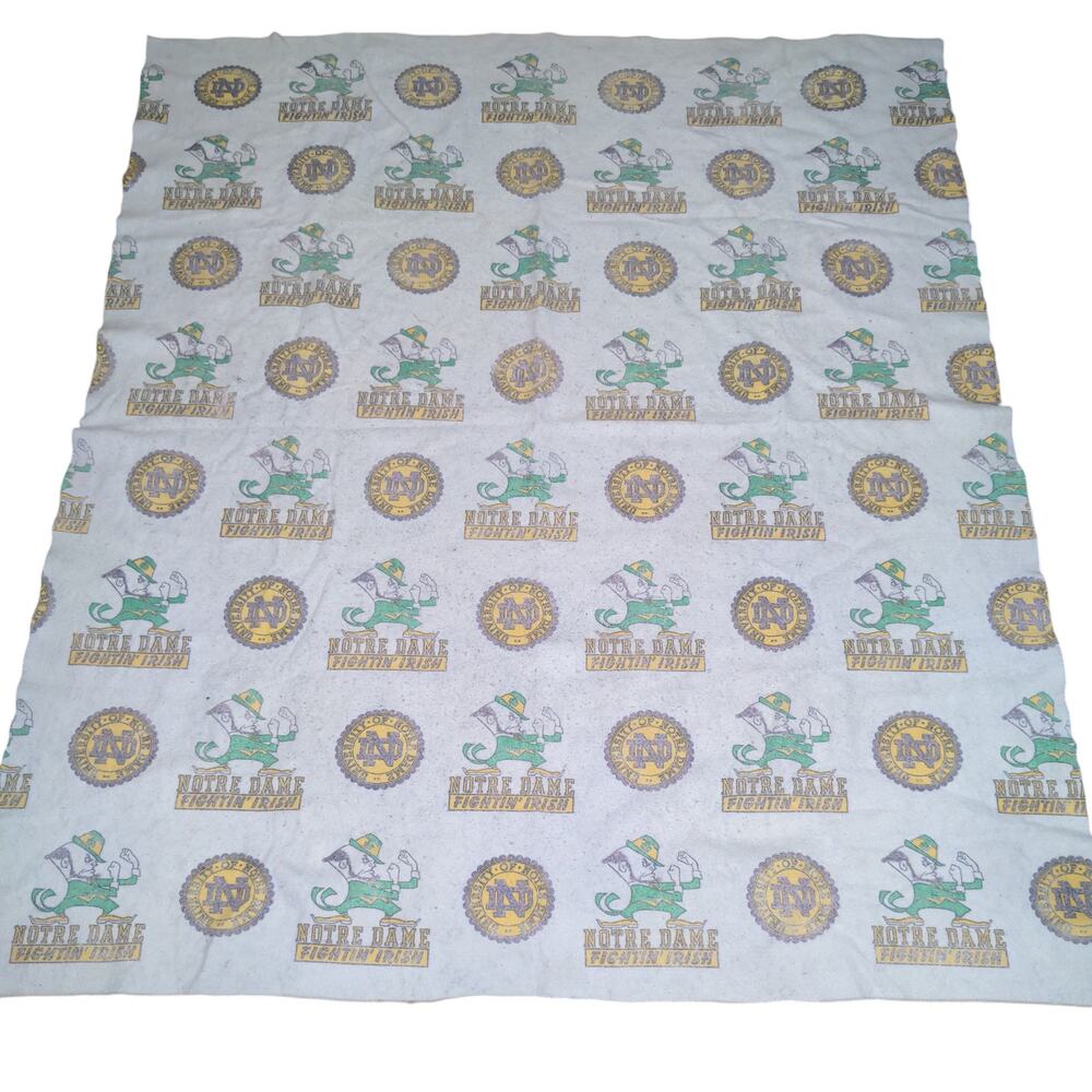 Notre Dame Fighting Irish Poly Nylon Blanket White Size 83x70 All Over Logo